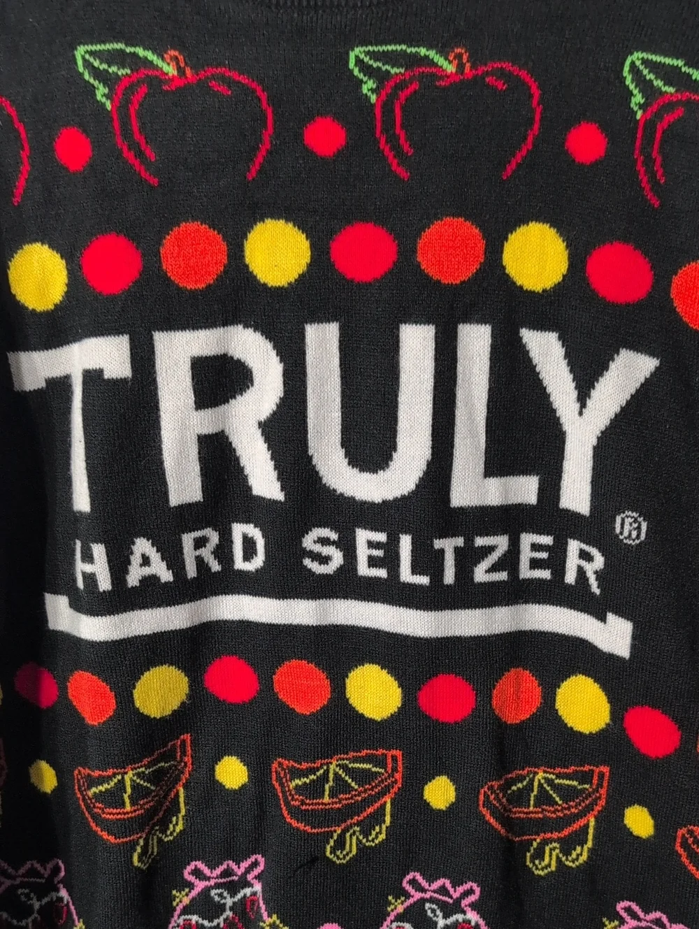TRULY Hard Seltzer Black Logo Crewneck Sweater XL